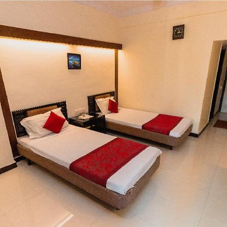 Hotel Garden Navi Mumbai Ngoại thất bức ảnh